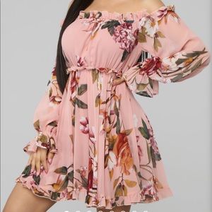 Reserved💕Off the shoulder floral dress